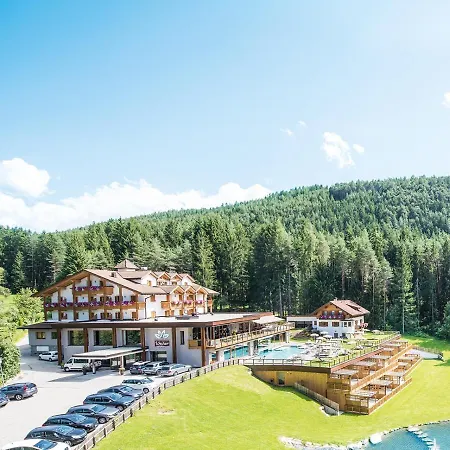 호텔 Weiher 4*